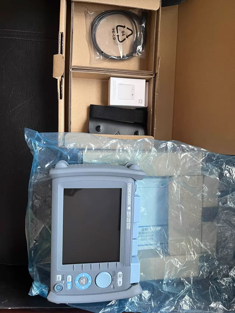 Optical Time Domain Reflectometer Otdr 1310 1550Nm - Oryginalny reflektometr optyczny Yokogawa AQ1000 OTDR